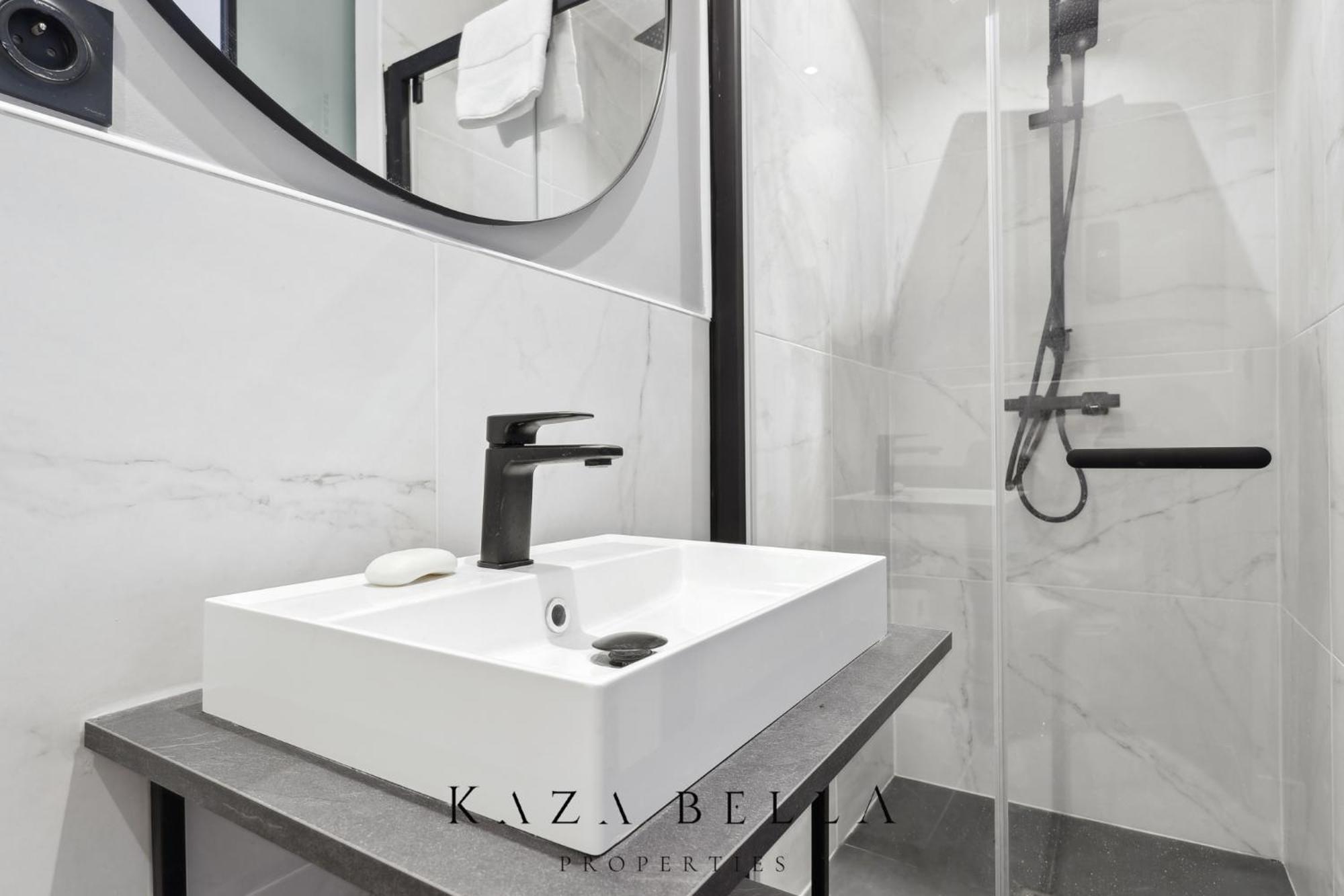 Kaza Bella - Maisons Alfort 1 Modern Flat Екстер'єр фото